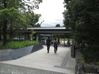 せんぐう館